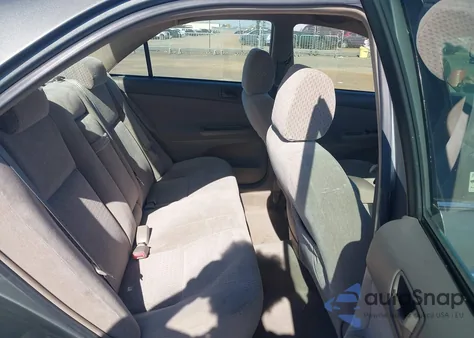 2004 Toyota Camry Le from USA, damaged, VIN 4T1BE32KX4U266646